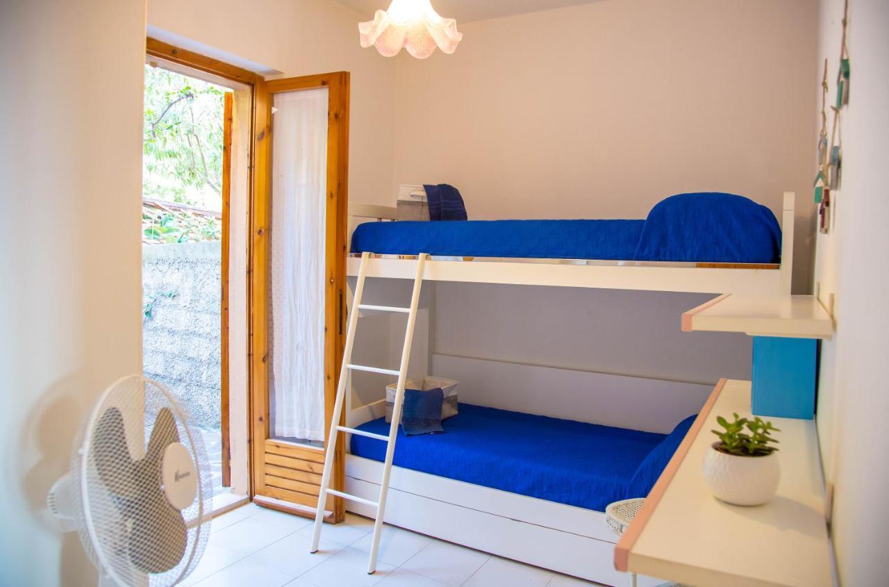 Casa Ariel Per 4, A Pochi Passi Dalla Spiaggia Iun R0963 Кала Гононе Екстериор снимка
