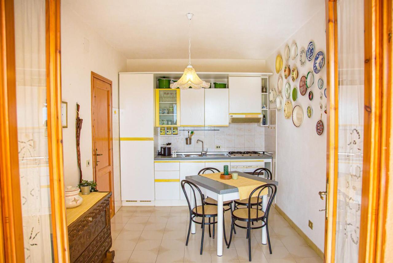 Casa Ariel Per 4, A Pochi Passi Dalla Spiaggia Iun R0963 Кала Гононе Екстериор снимка